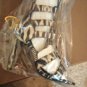 OPEN TOE KNEE HIGH BOOTS